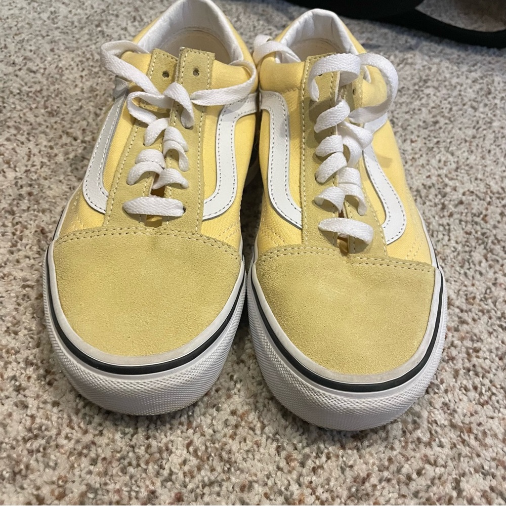 Yellow Vans - Picture 2 of 7